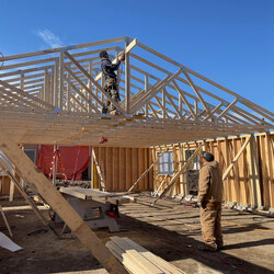Winton offers a wide range of superior quality custom-designed roof trusses prefabricated in our Prince George factory.